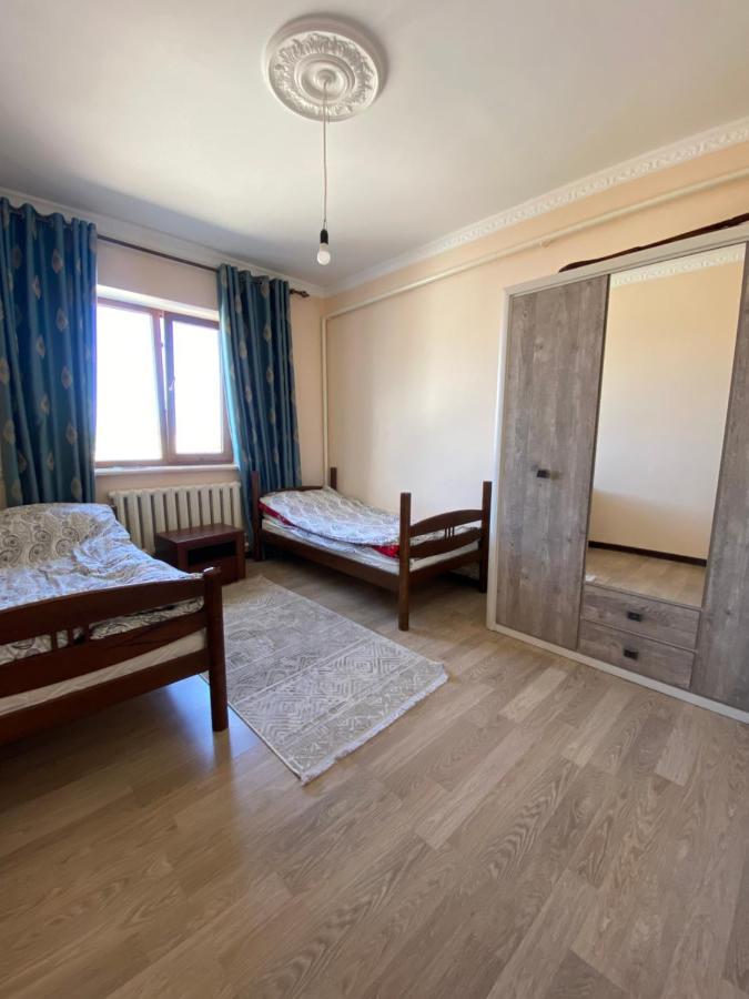 Maksat House Hotel Tossor Eksteriør billede