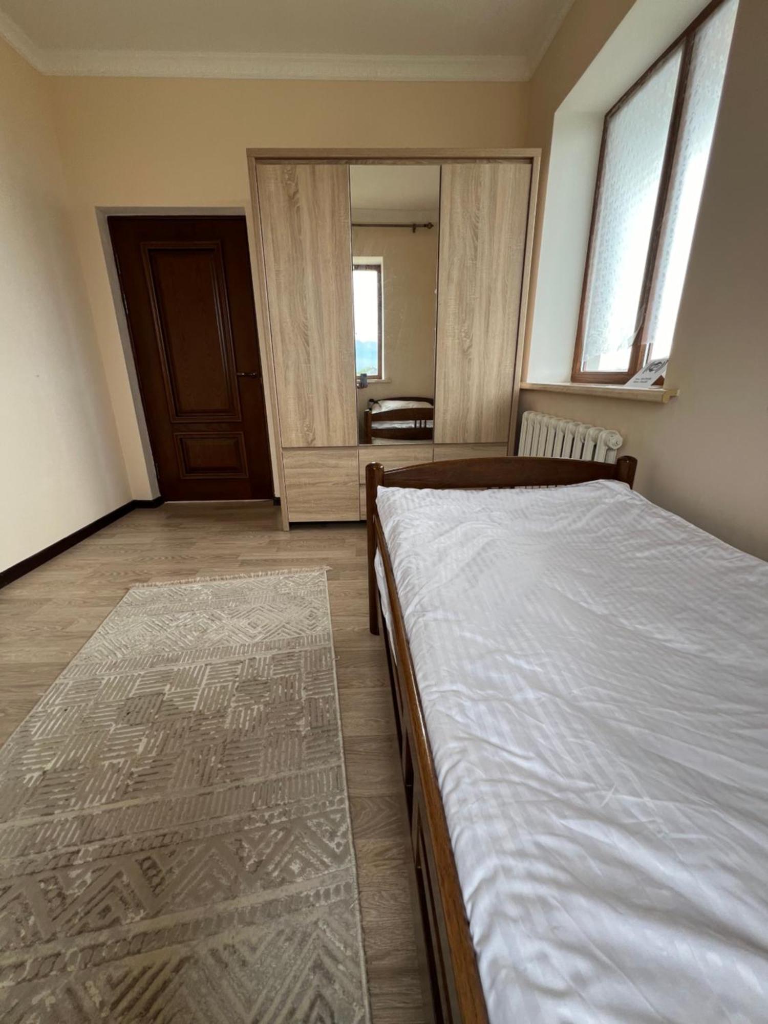 Maksat House Hotel Tossor Eksteriør billede